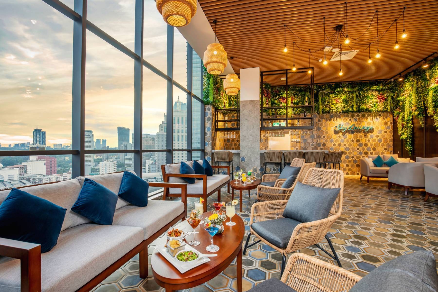 Lounge Areas And Community Zones